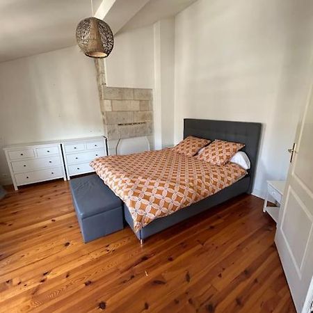 Appartement Au Coeur De Perigueux Luaran gambar